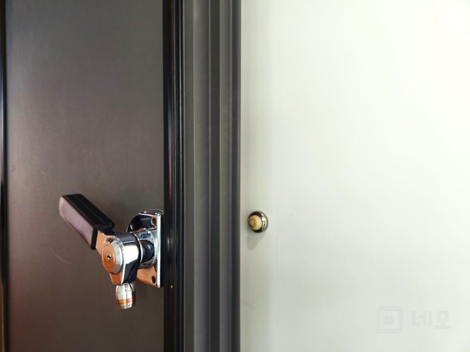 브랜드·스튜디오·교육시설 모두 어울리는 망원 핵심 입지 매물의 19번째 사진