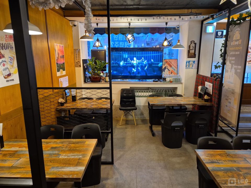 홍제동 시설 상태 훌륭한 요리주점 매물의 2번째 사진