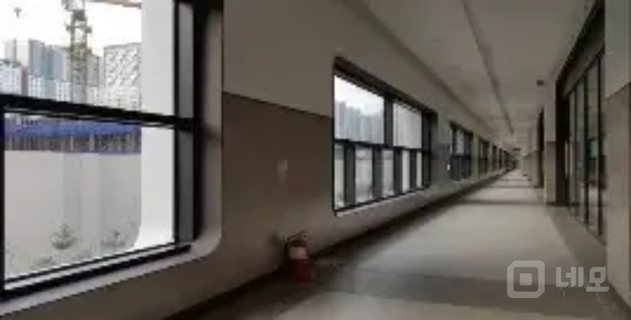 미사역 인근 쾌적한 2층 20평대 상가 매물의 4번째 사진