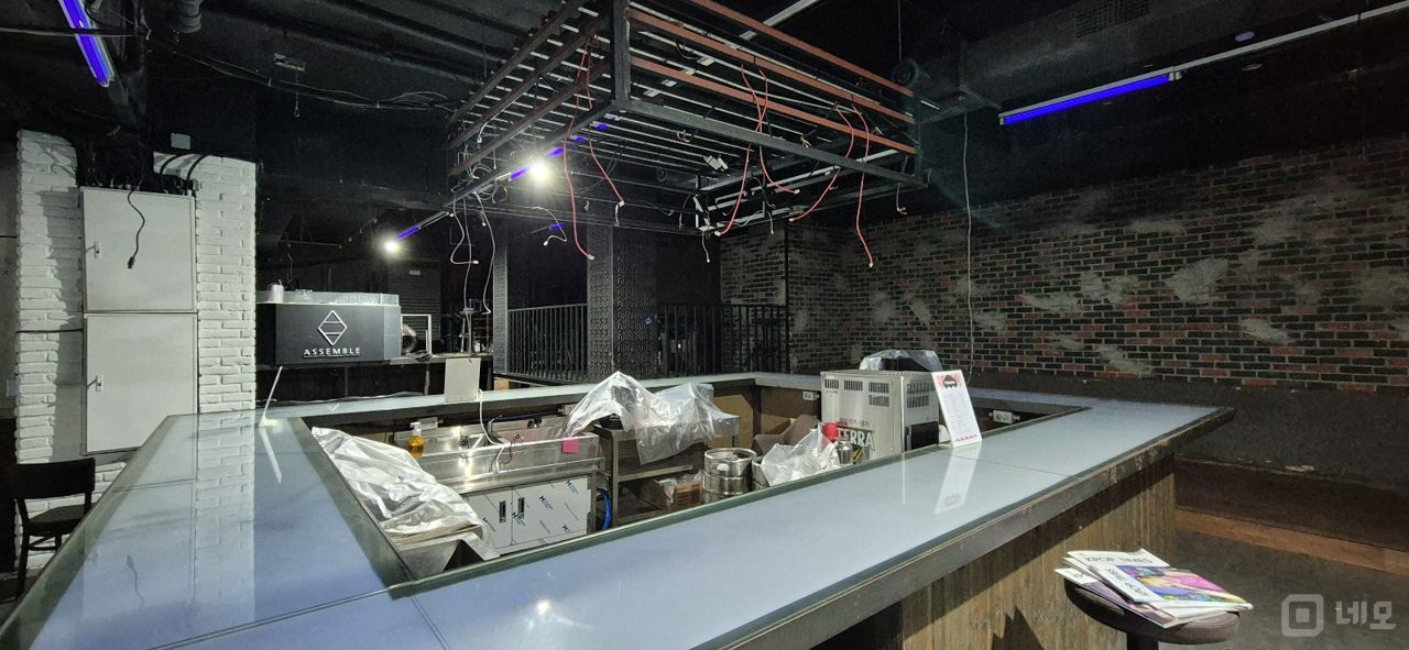 용산구 한남동 접근성 좋은 지하 대형 상가 임대 매물의 2번째 사진