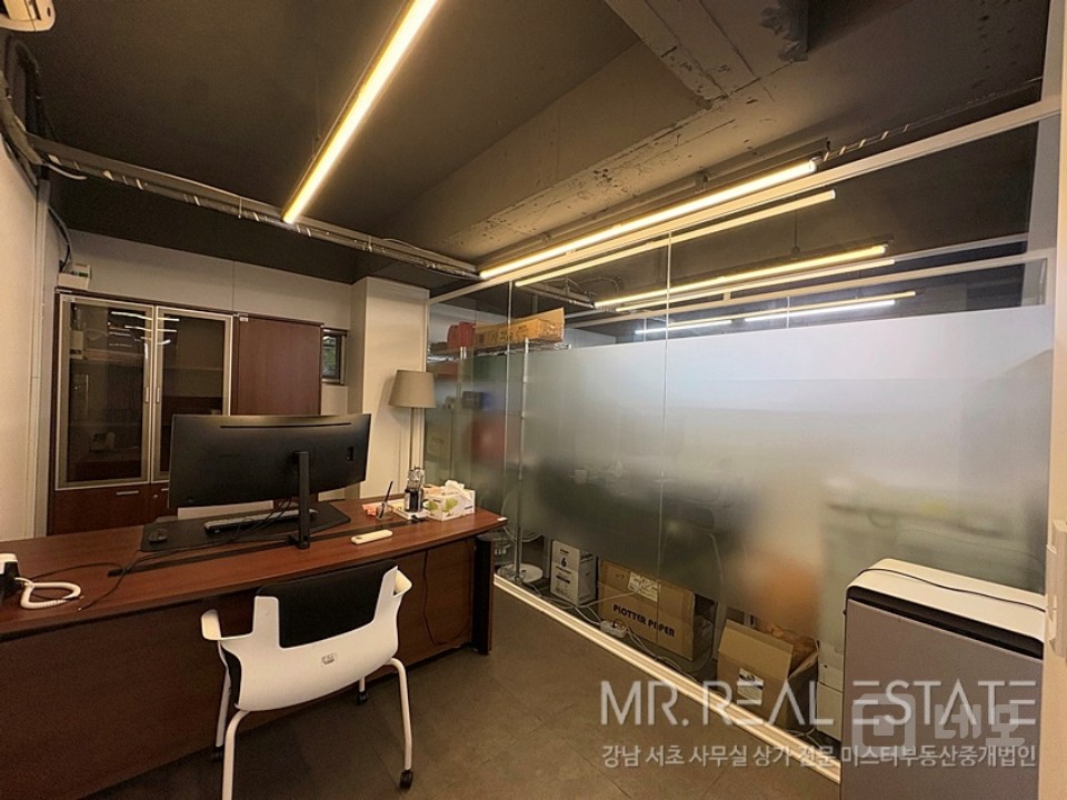 도산대로 이면 가성비ACE사무실 엘베有 단독출입문O 매물의 12번째 사진