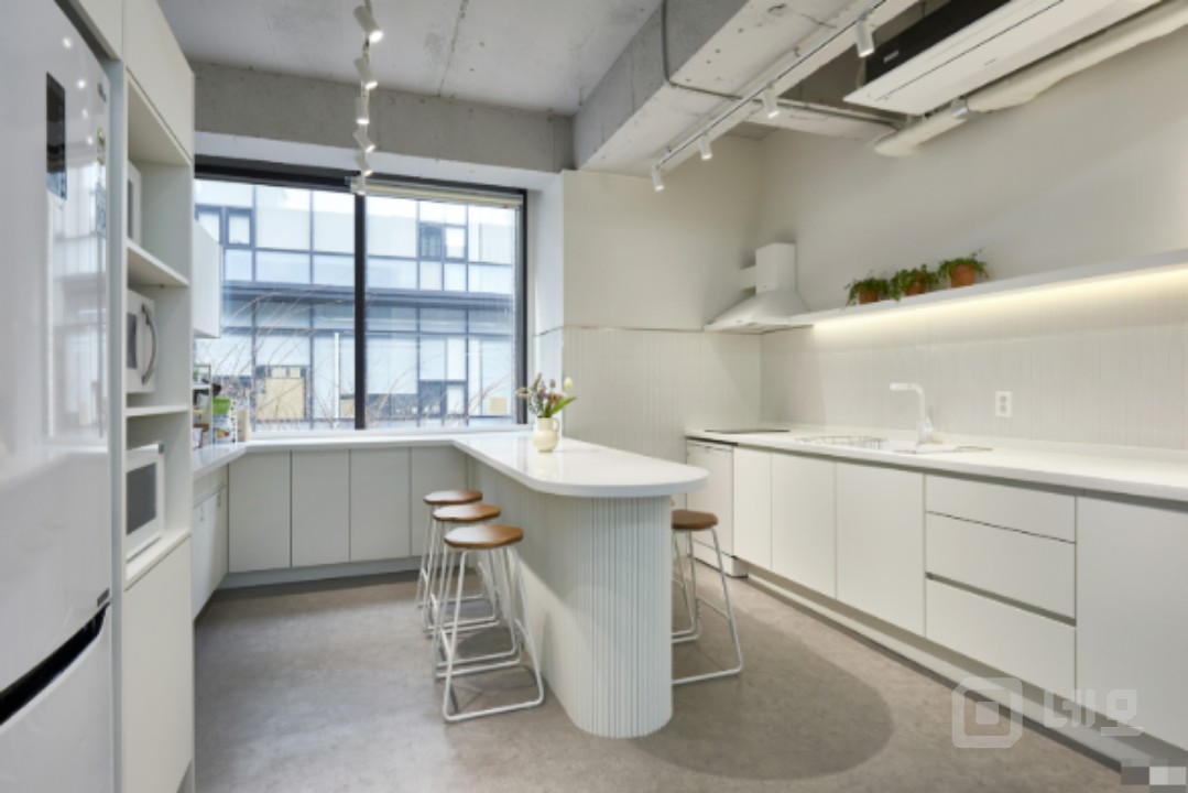 ★ 논현신사 더블역세권//특S급인테리어//주차편리 ★ 매물의 5번째 사진