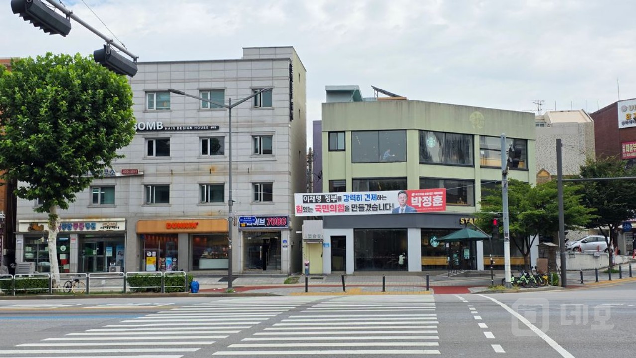 송파사거리 가시성 뛰어난 2층 상가 매물의 5번째 사진