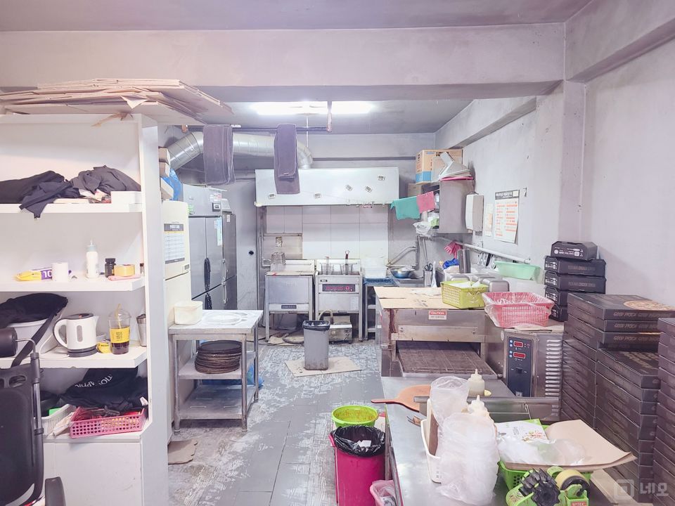 면목동 전수양도 가능한 피자치킨 전문점 매물의 1번째 사진