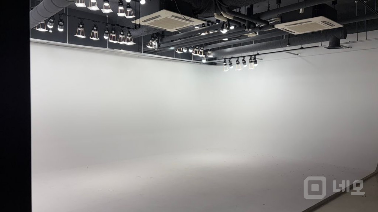 DMC첨단산업센터 211호 (DMC지원시설) 매물의 3번째 사진