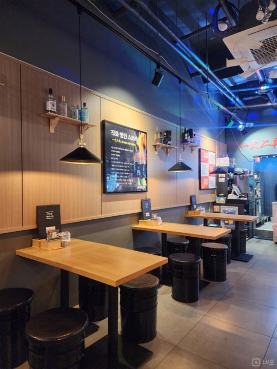 마곡동 발산역 역세권, 주방 시설 완비, 야장 사용 가능한 실내포차 매물의 1번째 사진