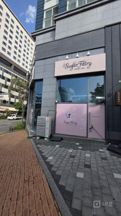오피스 대로변 코너상가 매물의 10번째 사진