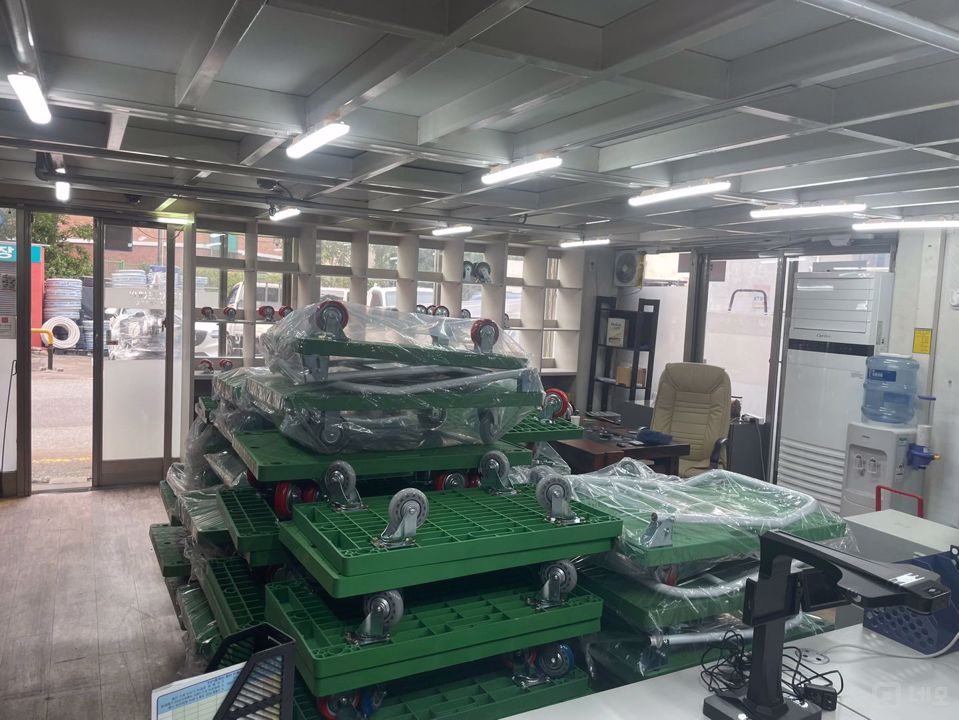 구로 중앙 유통단지 내에 위치한, 수요도 많은 구로동 매장 매물의 3번째 사진