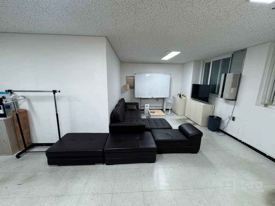 상봉역 도보3분 2층 무권리 급으로 나온 저렴한 상가 매물의 8번째 사진