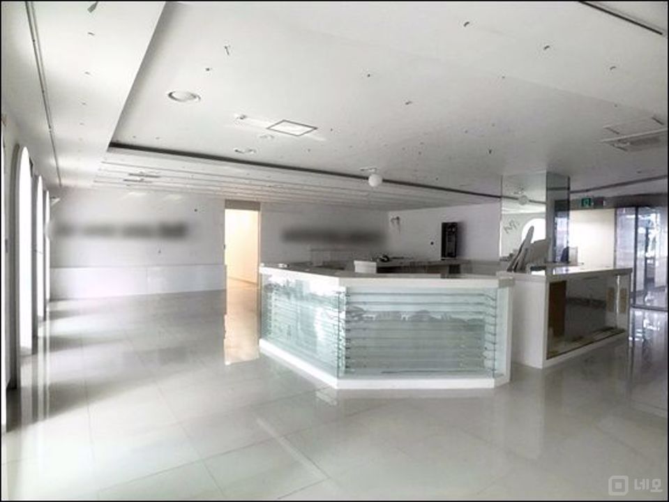 ▣3호선 압구정역 도보 4분 이내 위치! 대로변 인프라 최고급 사무실▣ 매물의 4번째 사진