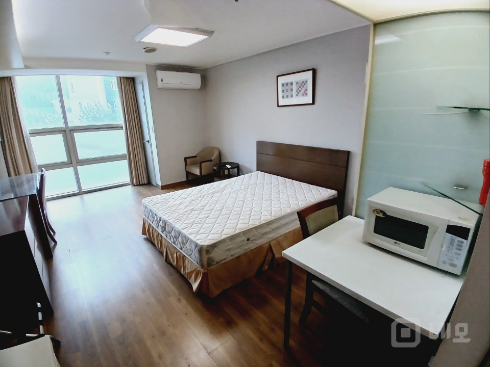 강남구 논현동 주거,업무용 풀옵션 오피스텔 매물의 2번째 사진