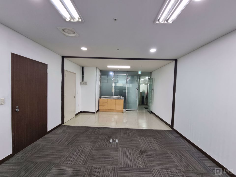 가산동 1,7호선 가산디지털단지역 도보 5분 역세권 사무실 매물의 4번째 사진