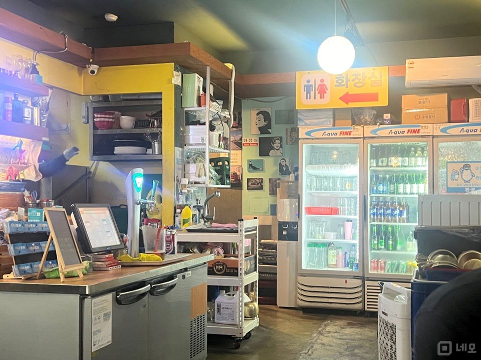 봉천동 주거 지역 위치, 단골고객 많아 매출 좋은 실내포차 매물의 1번째 사진