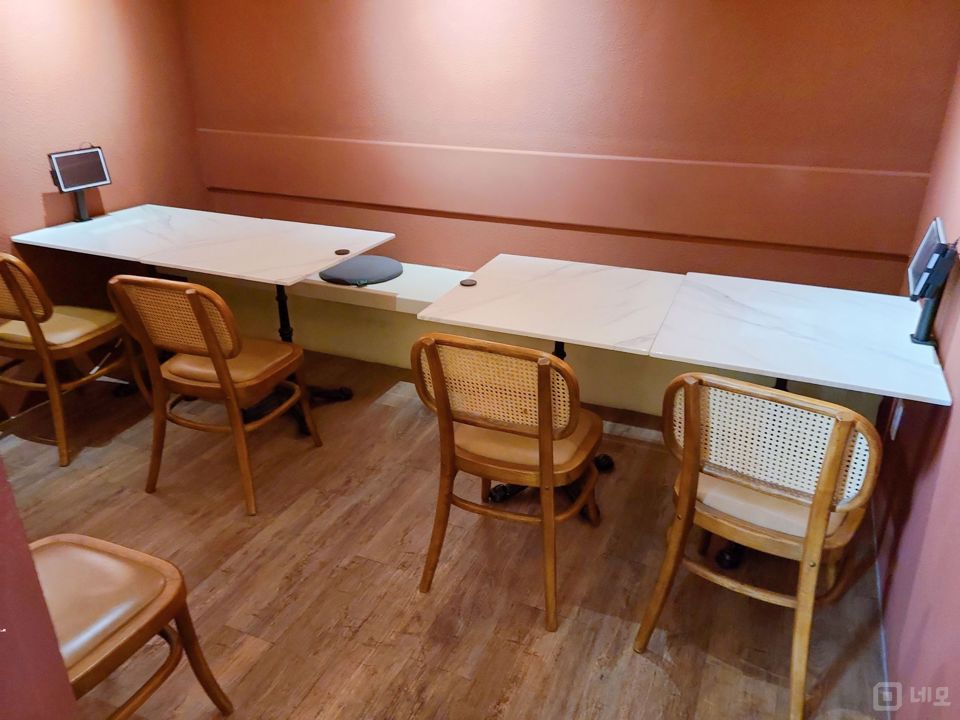 화양동 건물 전체 사용중인 BAR 매물의 7번째 사진