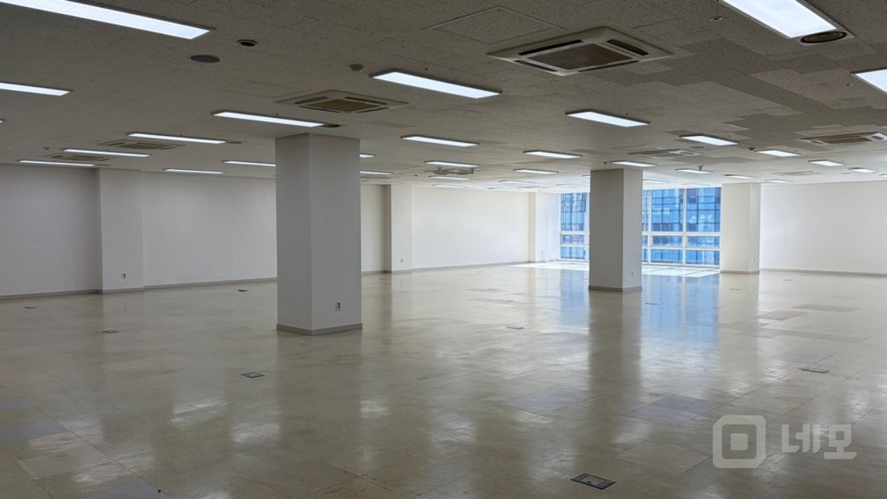 DMC첨단산업센터 712호 (DMC지원시설) 매물의 1번째 사진