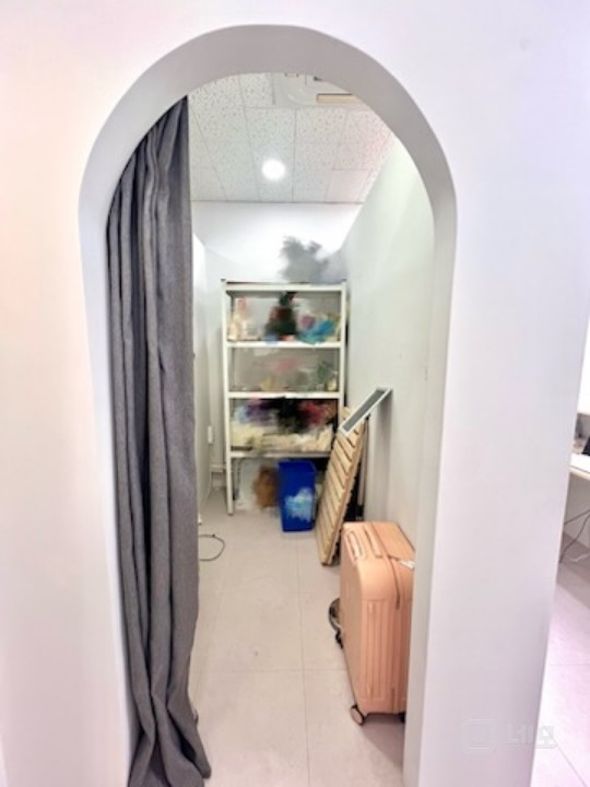 뷰티샵 시설 완비 노출도 최강 2층 상가 매물의 3번째 사진