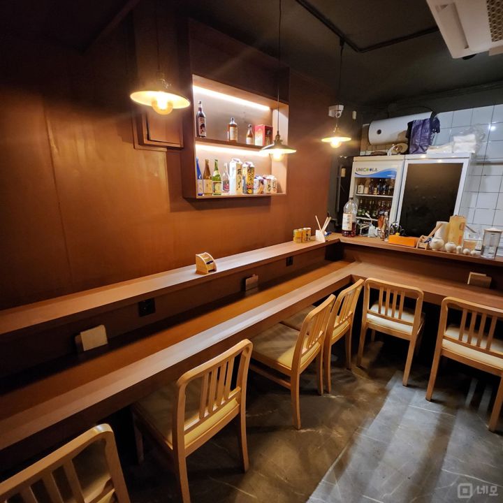 구산동 깔끔한 인테리어 및 시설 이자카야 매물의 3번째 사진
