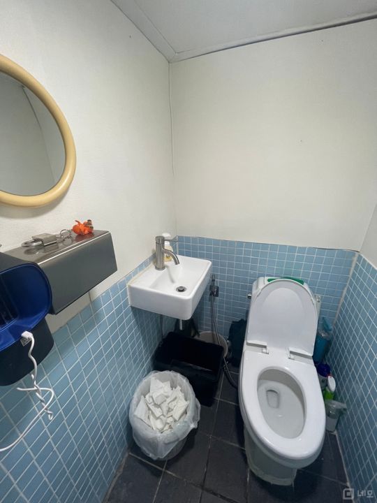 주거 밀집지역 내에 위치한 목동 이자카야 매물의 4번째 사진