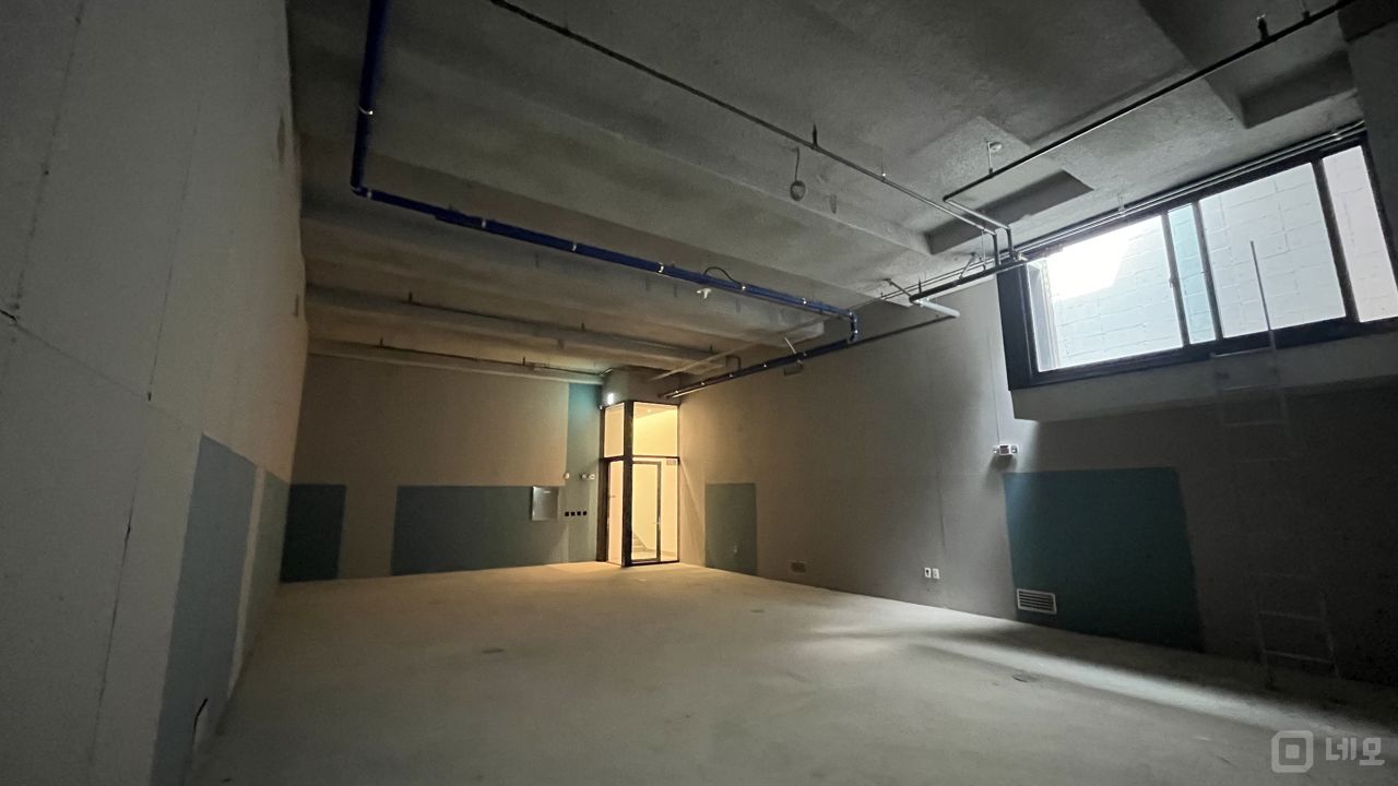 송파나루역 역세권, 방이동 대로변에 위치한 건물 통임대 매물의 10번째 사진