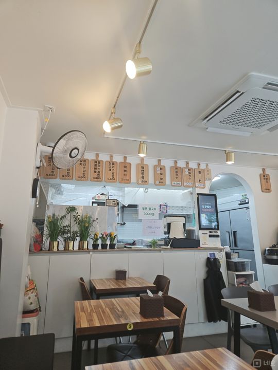 방학동 방학역 역세권, 주방 시설 완비, 단골 고객 많은 분식집 매물의 3번째 사진
