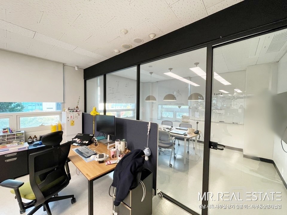 양재역5분.더블역세권.대로변.내외관ACE. 매물의 10번째 사진