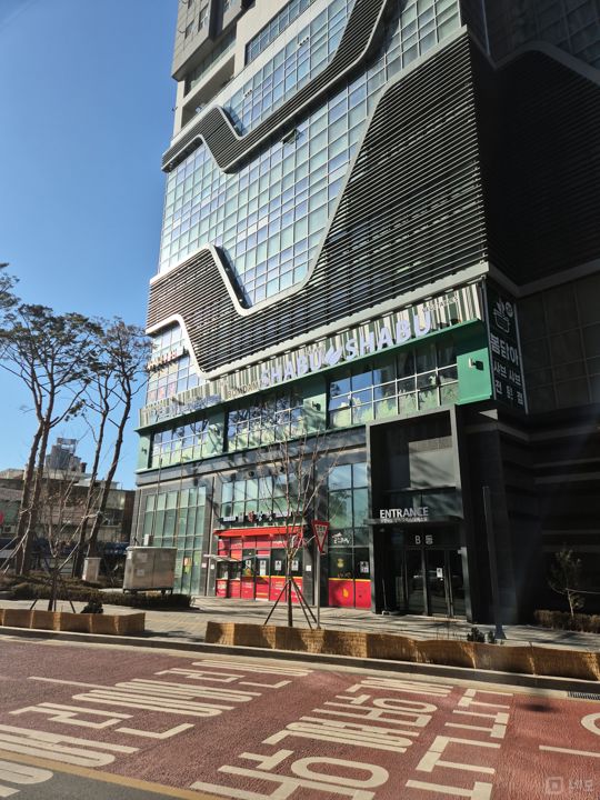 용두동 주상복합 상가에 위치한 치킨 전문점 매물의 6번째 사진