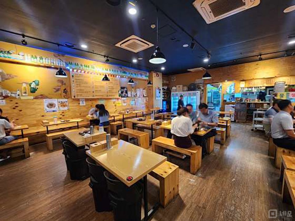 가산동 번화가에 위치한 전 집 매물의 6번째 사진