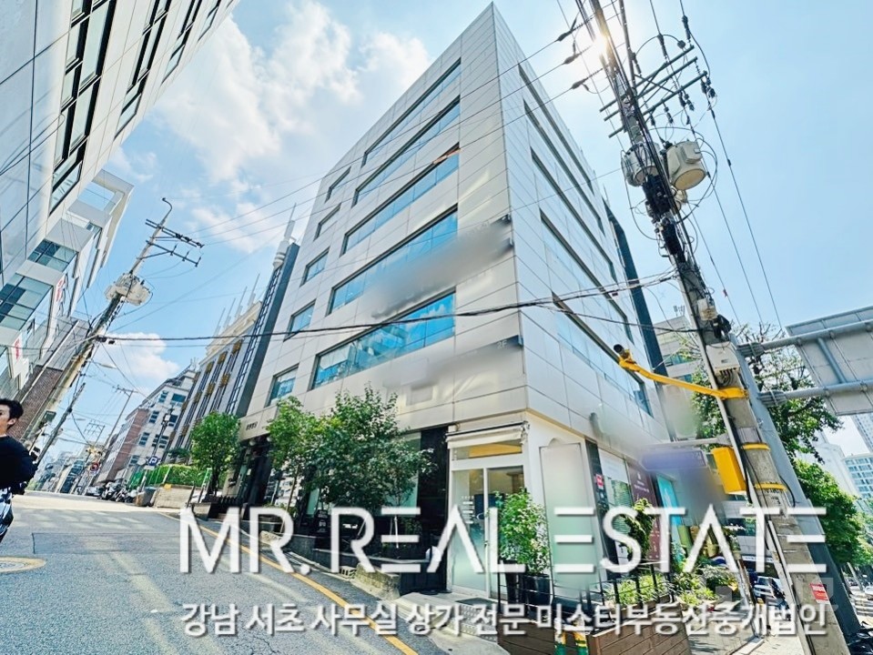 신사역1분.스튜디오강추.룸4.자주식주차.인테리어ACE 매물의 15번째 사진
