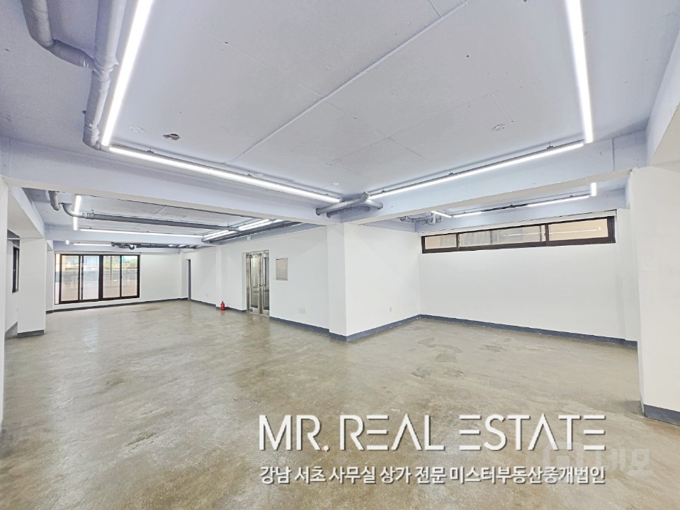 역세권, 가성비갑, 오픈형 천장, 엘리베이터 유, 무료주차1대 매물의 3번째 사진
