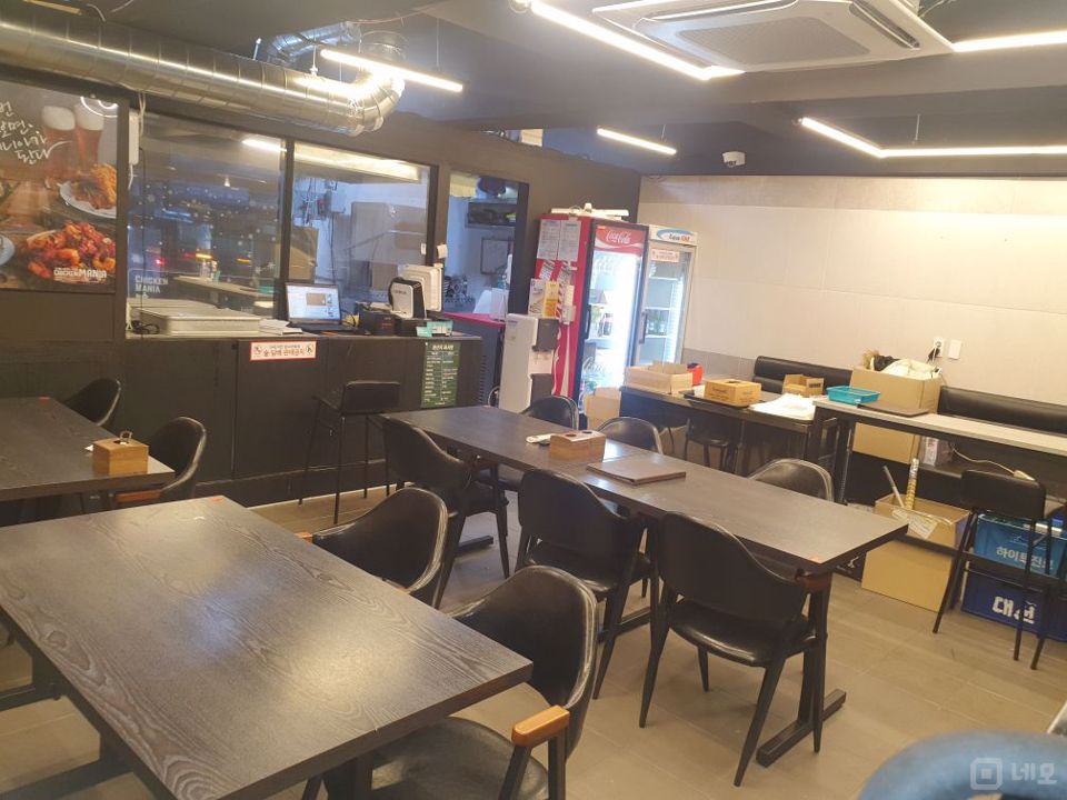 ★부산 영도구에 있는 치킨점 임대 매물입니다.★ 매물의 2번째 사진