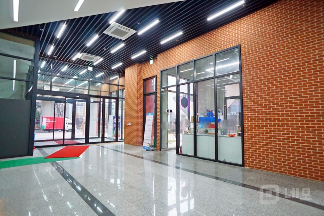 성수동감성 외관, 독점카페자, 무권리 매물의 3번째 사진