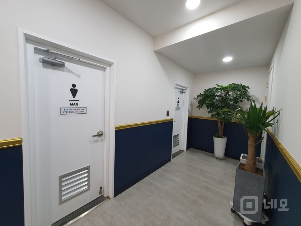 대로변 건물 매물의 5번째 사진