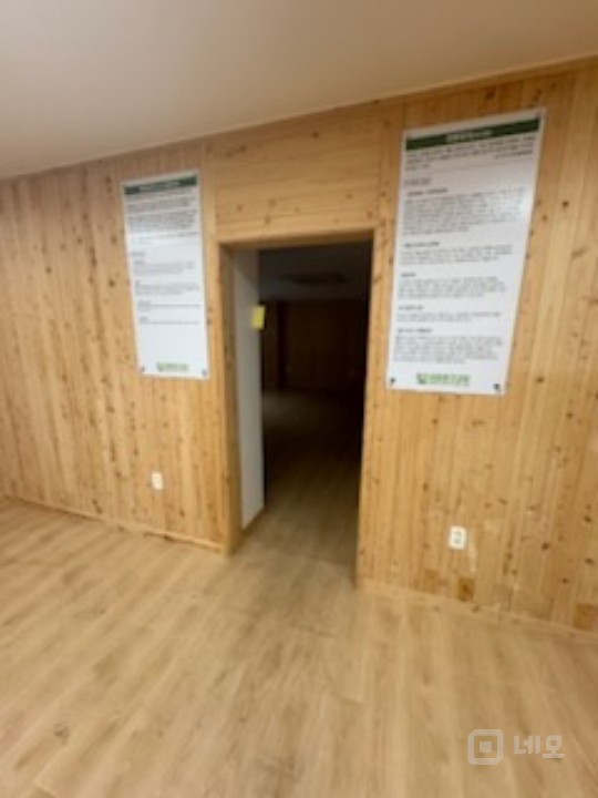 역세권내부남여화장실분리시스템에어컨2대옵션내부편백나무인테리어법인및쇼핑몰추천 매물의 8번째 사진