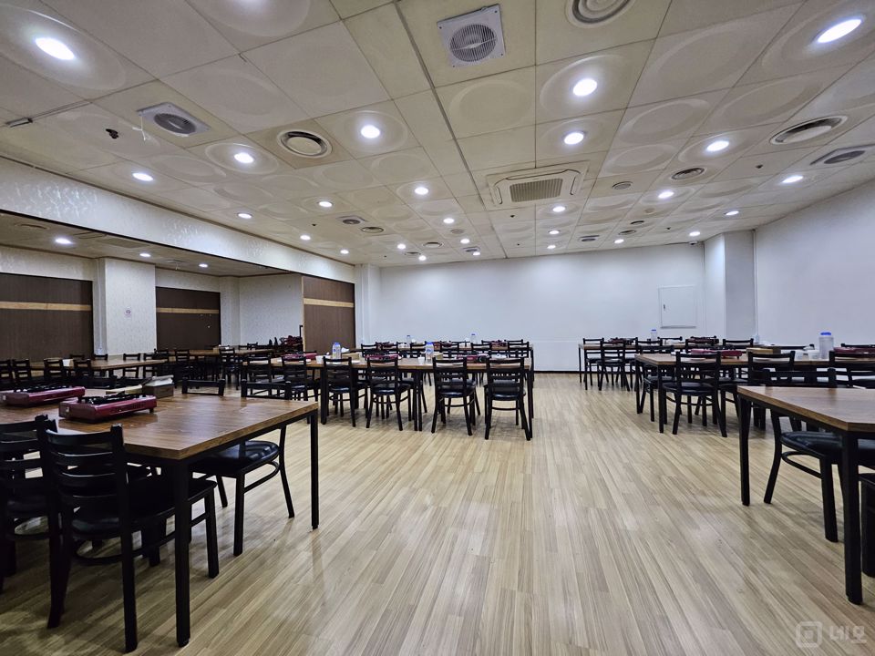 접근성 좋은 대로변, 사직동 대단지아파트 내 지하2층 음식점 매물의 4번째 사진