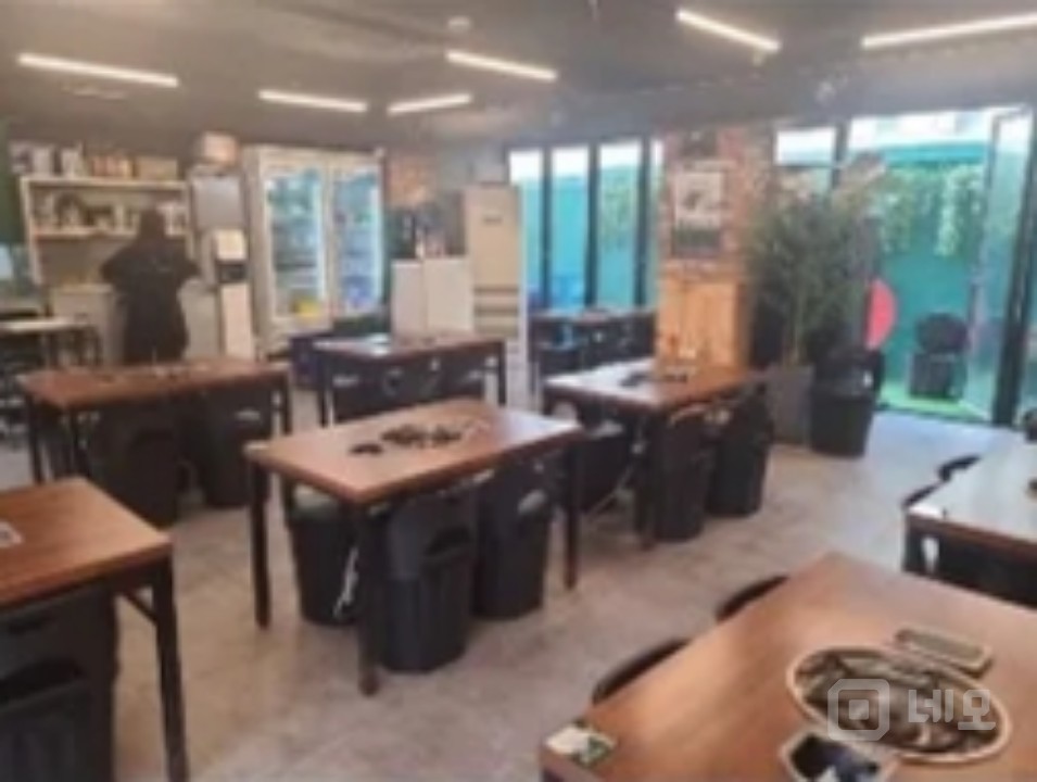 염창역 역세권 도보3분 거리 / 먹자골목내 황금상권 매물의 2번째 사진