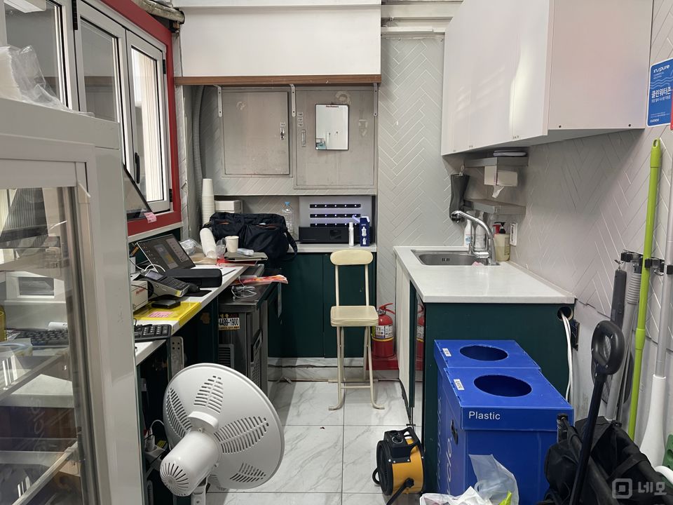 종로1가 다양하게 이용 가능한 김밥집 매물의 1번째 사진