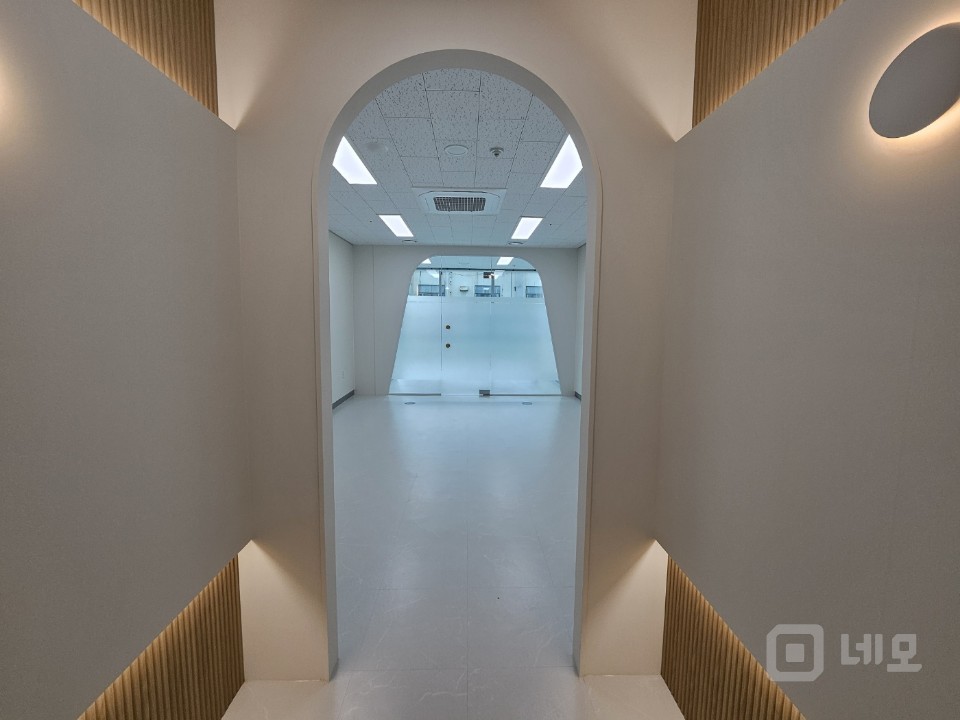 실13평 룸1 싱크대 인테리어A 입주협의 매물의 8번째 사진