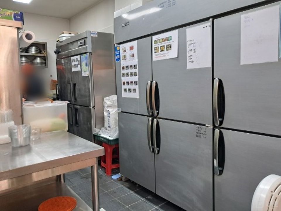 검암동 아파트단지 앞 상가 1층 반찬집 매물의 2번째 사진