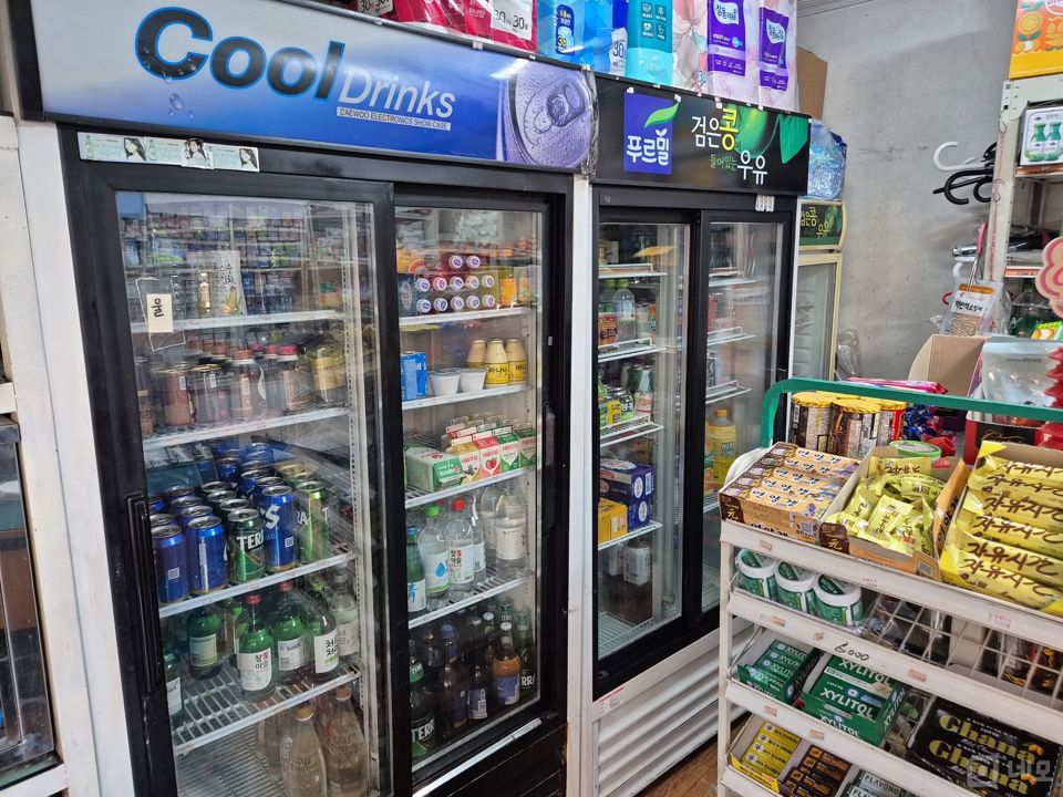 제기동 업종 변경 가능한 마트 매물의 2번째 사진