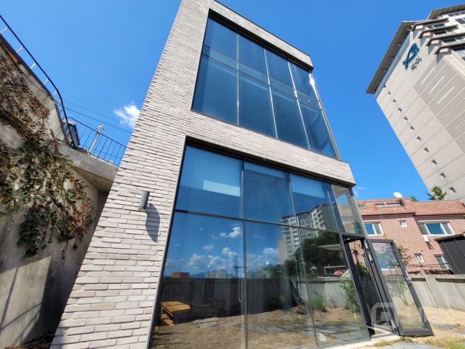 마포대교 인근 한강뷰 건물 매물의 1번째 사진