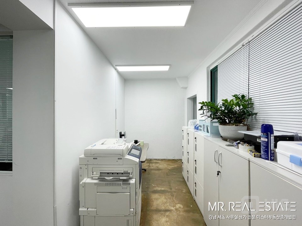 사진有.주차2대.인테리어.냉난방기完.논현역. 매물의 10번째 사진