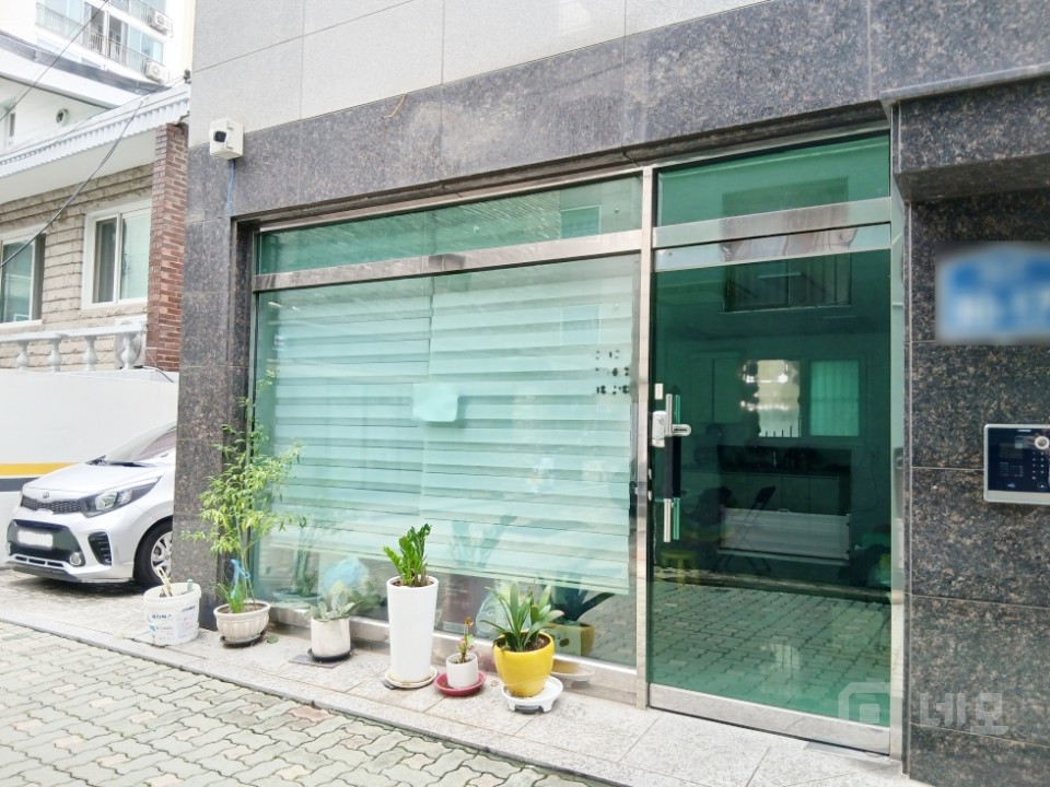 GATE 마포구청역 인근에 위치한 1층 무권리 상가 매물의 12번째 사진