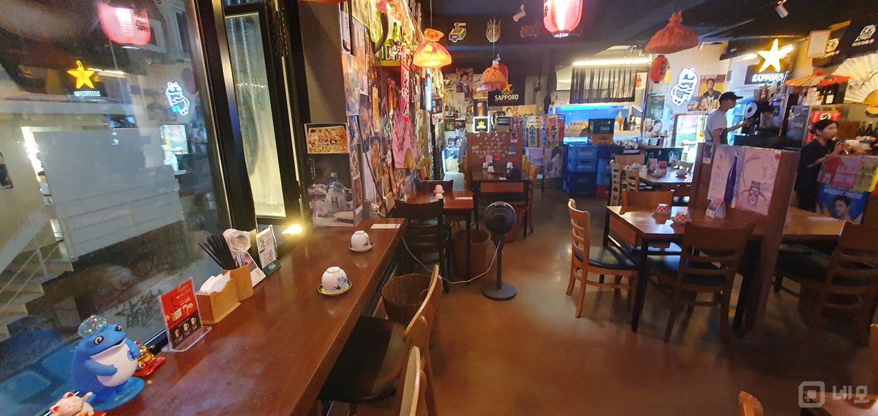 유동 인구 많은 홍대입구역 인근 이자카야 임대 매물의 3번째 사진