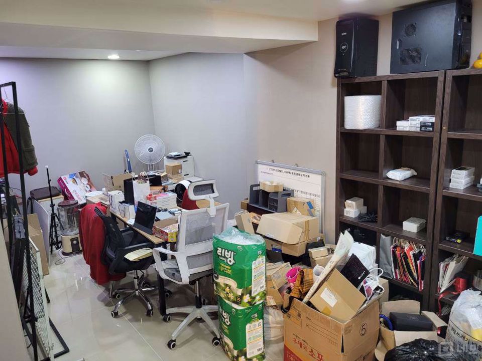 유료 주차 가능, 강북구청 메인 사거리 1층 상가 매물의 3번째 사진