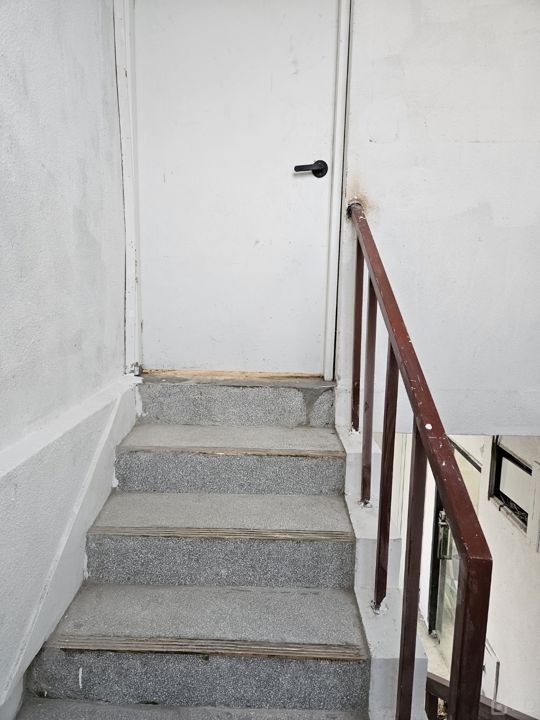 동대문구 전철역 1분거리 대로변 상가 사무실 임대  매물의 14번째 사진