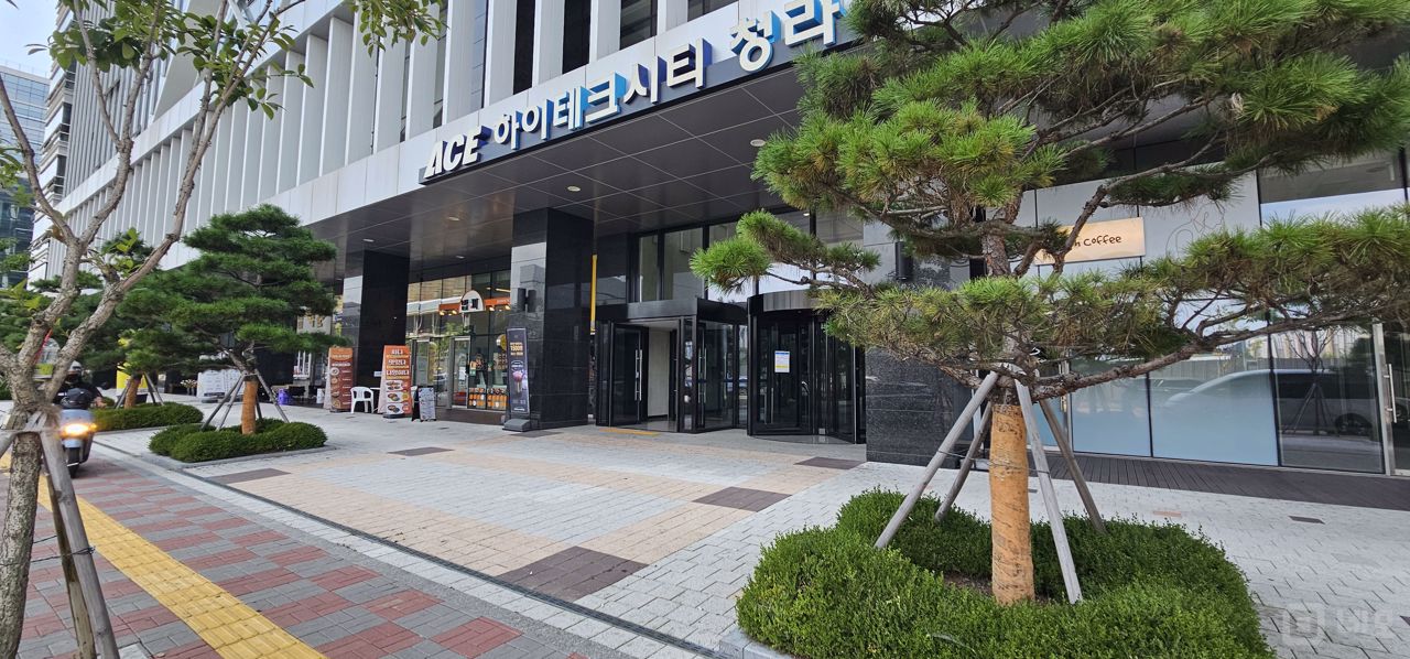 깔끔한 시설, 전망 좋은 청라동 사무실 매물의 8번째 사진
