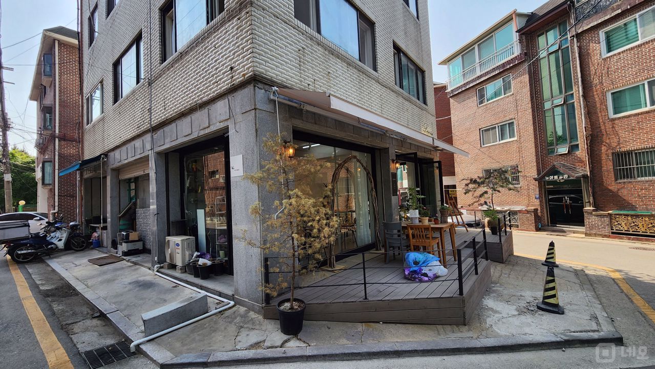 개포동 국립국악중,고등학교 인근, 고급스러운 인테리어의 꽃집 매물의 6번째 사진