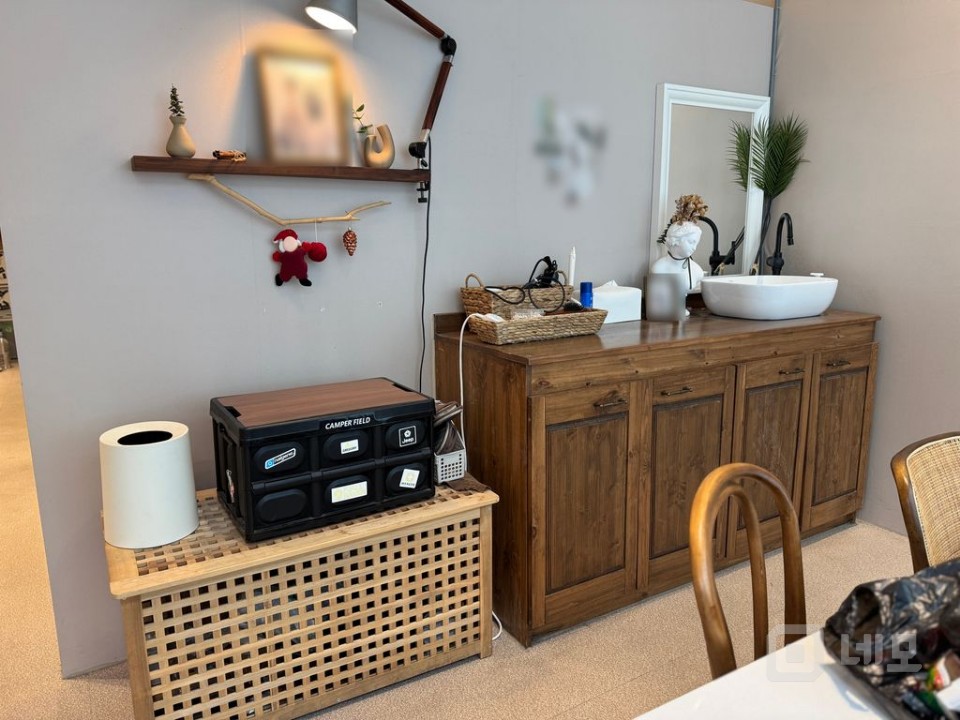 우드분위기 셀프스튜디오 룸1 테라스1 주차o 매물의 5번째 사진