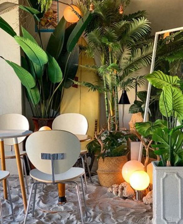 시설집기 포함, 인테리어 완비된 서교동 감성 칵테일 바 매물의 3번째 사진