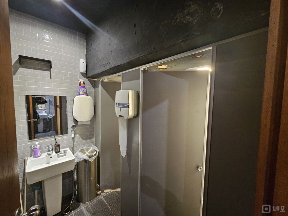 유동인구 많은 수유 먹자골목 1층 술집 매물의 3번째 사진